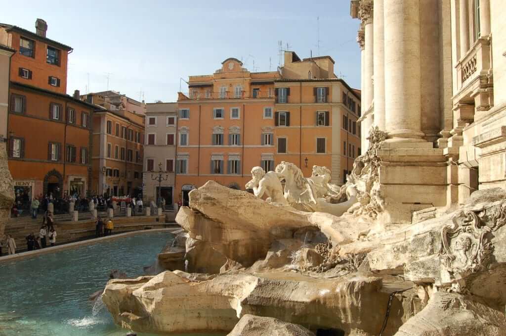 Plazas de Roma, Fontana di Trevi