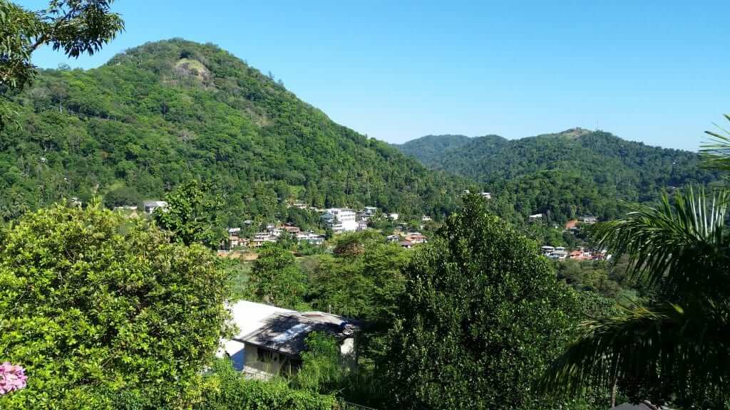 Vista de las montañas de Kandy desde Baramba House