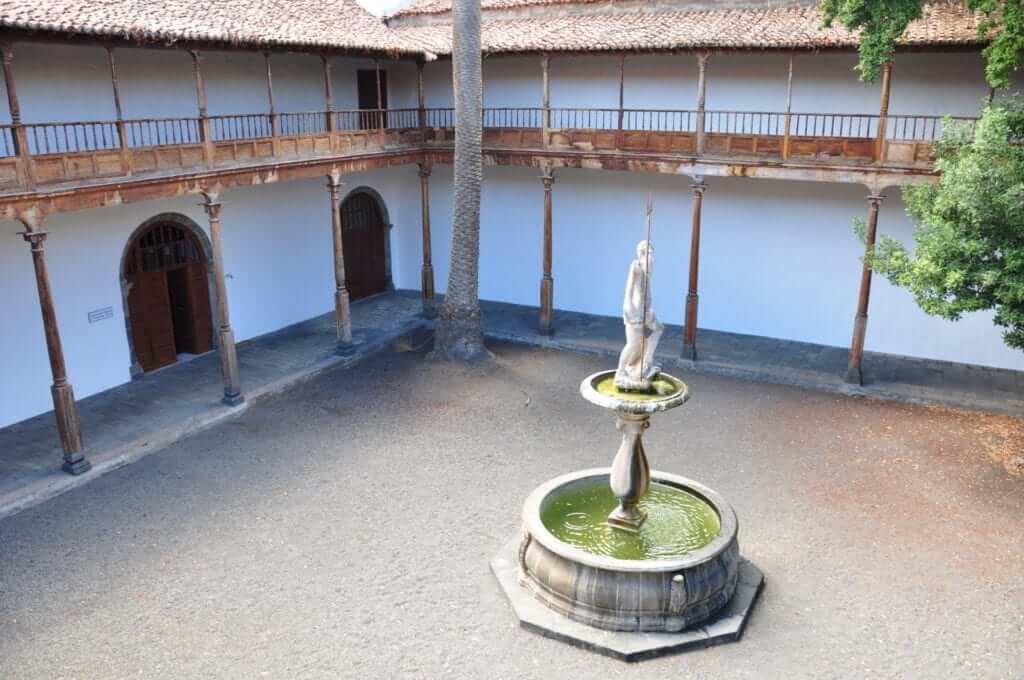 Icod de los Vinos 8 lugares que ver en el pueblo del Drago Milenario